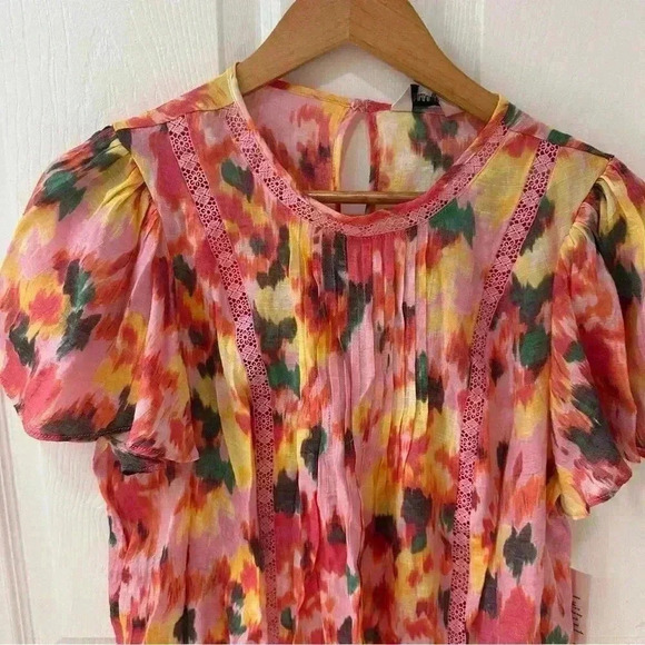Nanette Lepore Floral Patterned Flutter Sleeve Blouse Short Sleeve Pullover S - Picture 3 of 6